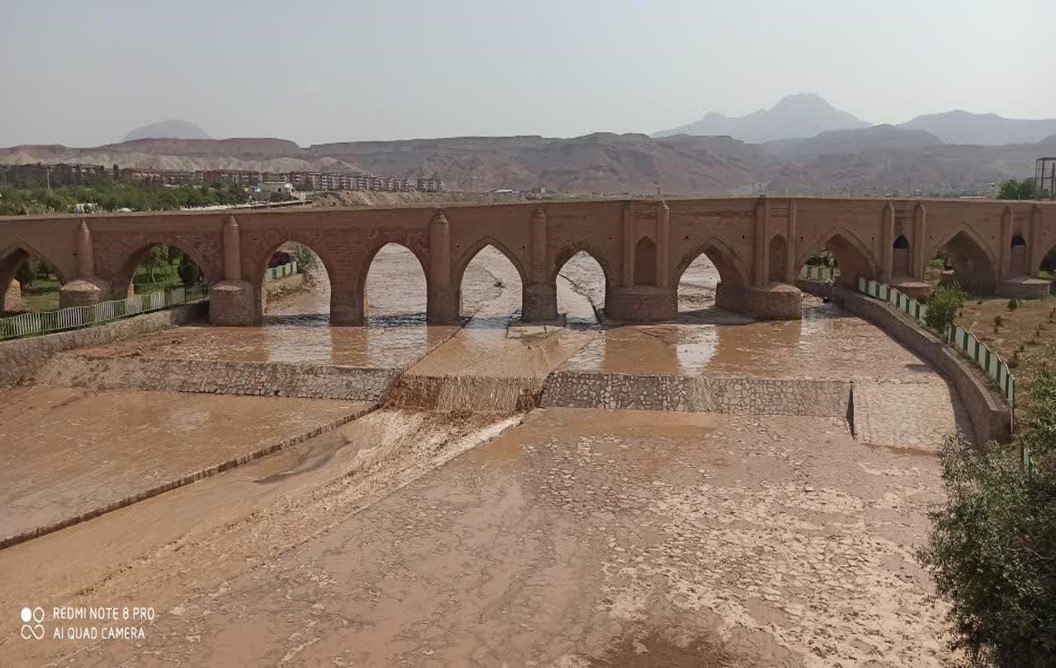 محدوده آجی‌چای کورپوسی (پل تلخه‌رود) باید ساماندهی شود